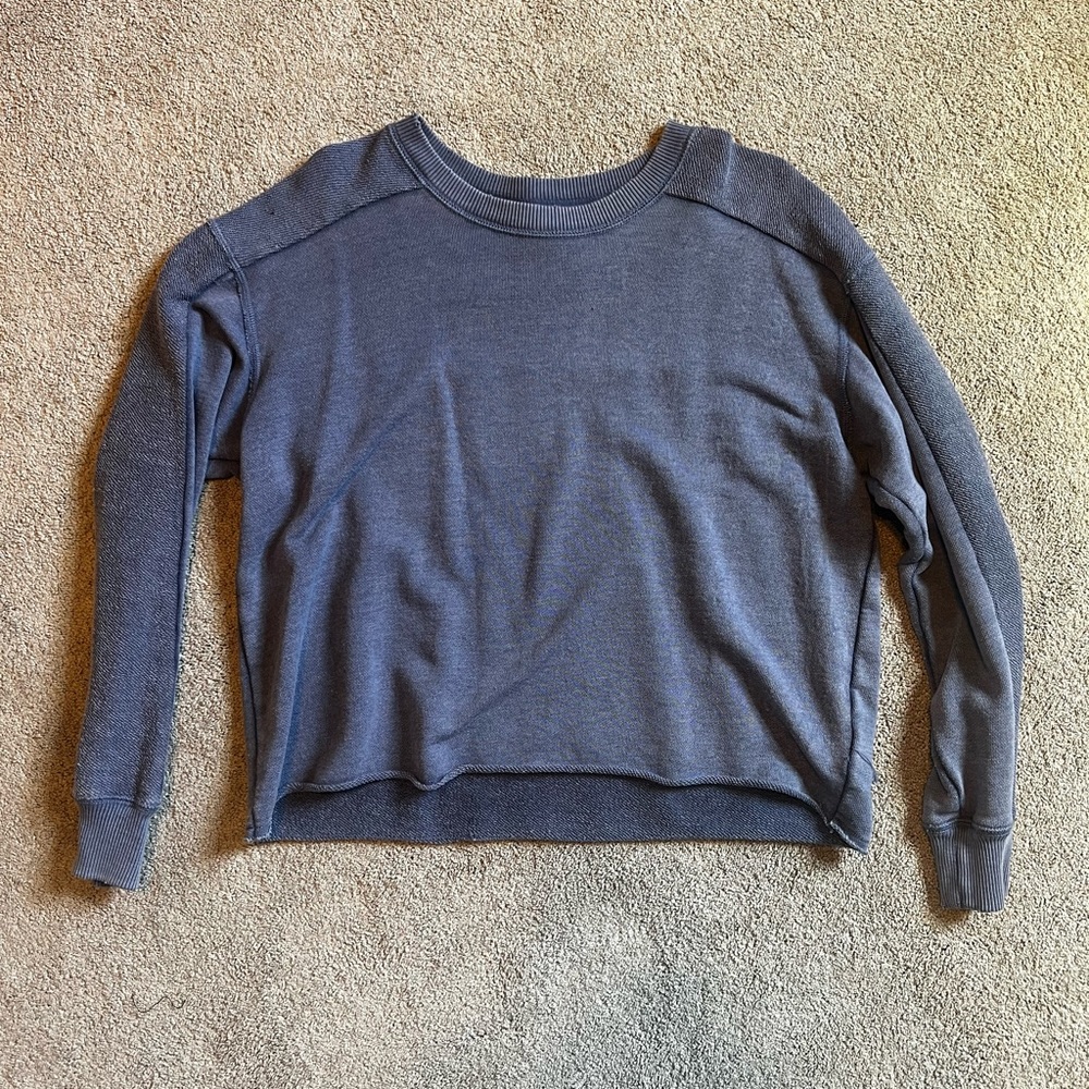 Aerie sweater shirt
